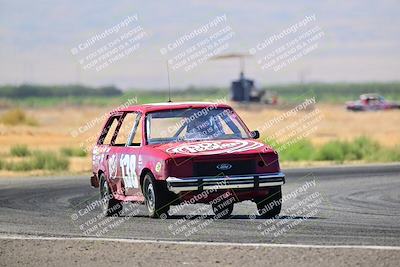 media/Sep-29-2024-24 Hours of Lemons (Sun) [[6a7c256ce3]]/Sunrise (1115a-1130a)/